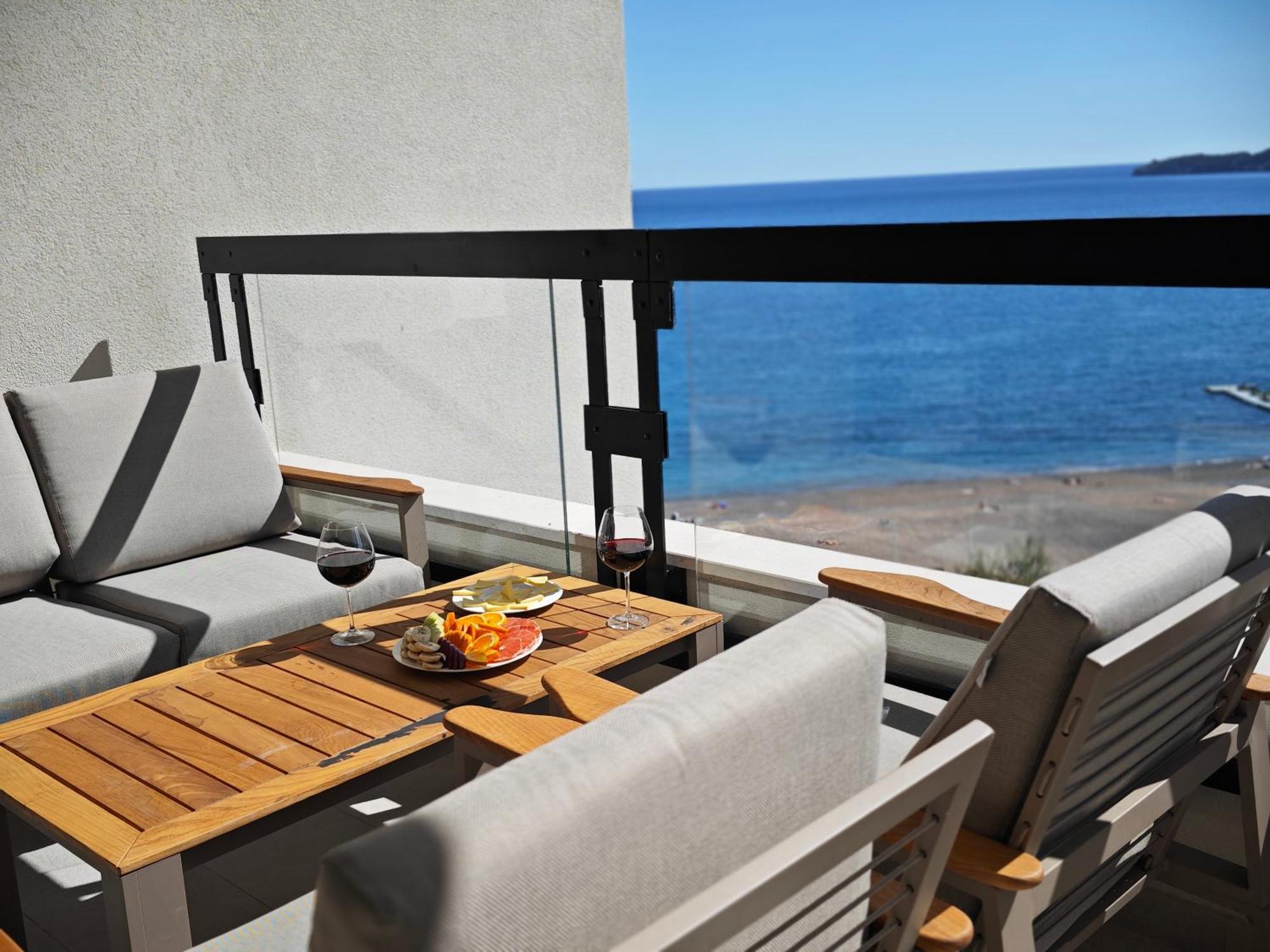 Invictus Hotel Budva Dış mekan fotoğraf